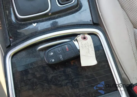 2018 Chrysler 300 Limited Awd from USA, damaged, VIN 2C3CCAKG9JH160464